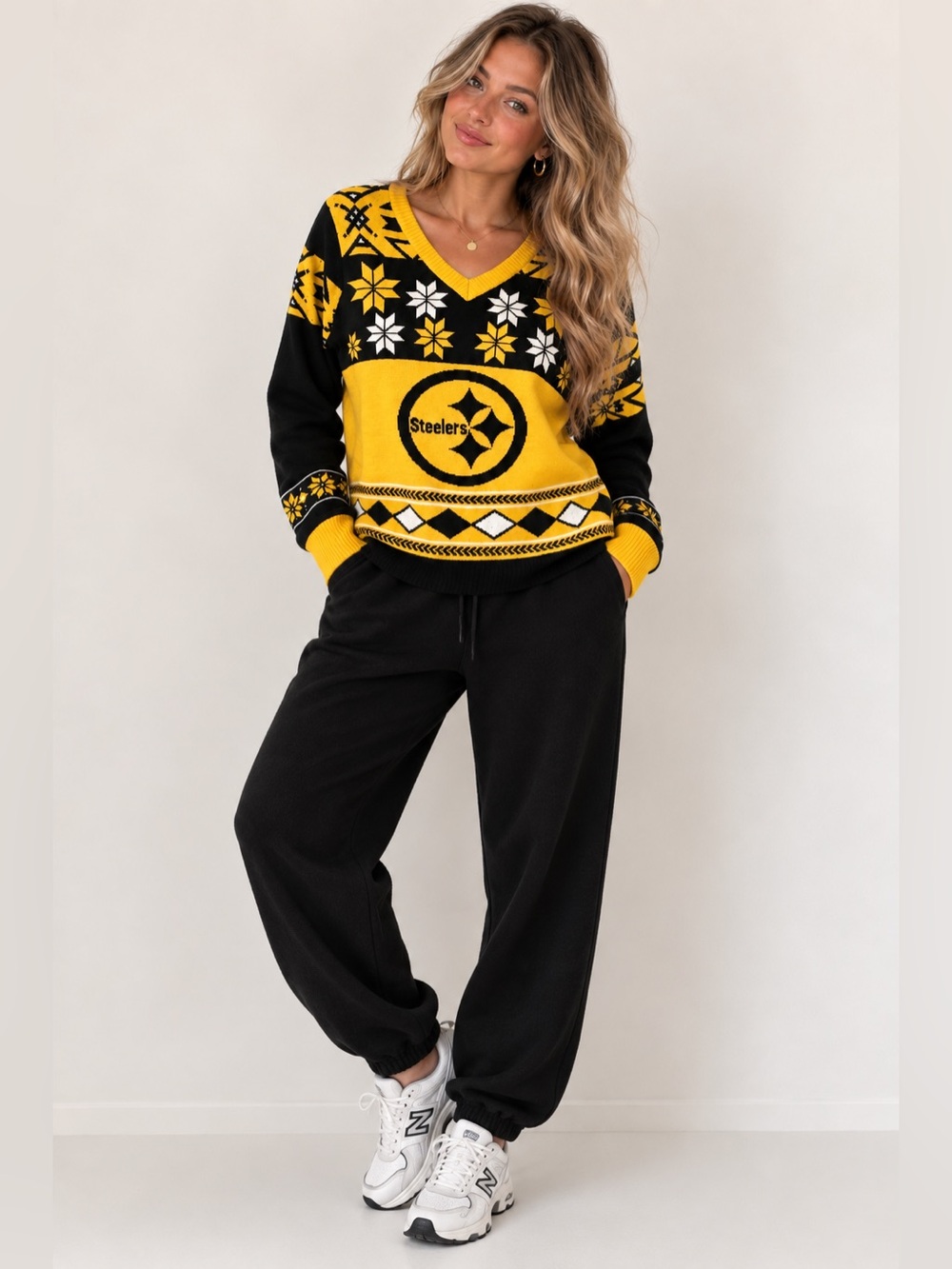 Pittsburgh Steelers NFL Size L Fair Isle Ugly Christmas Sweater Black Gold Xmas